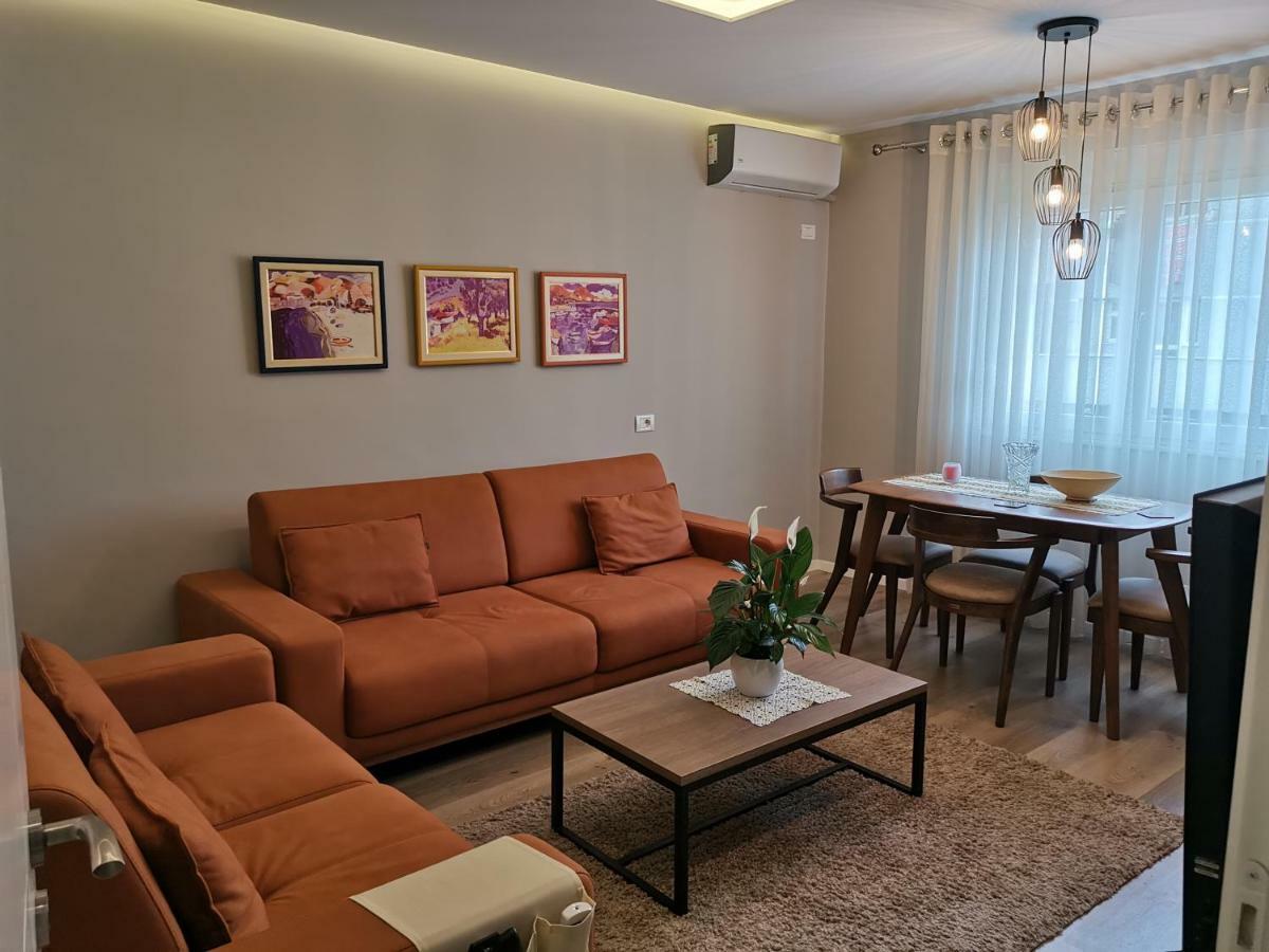 Apartament Third Floor's Tirana